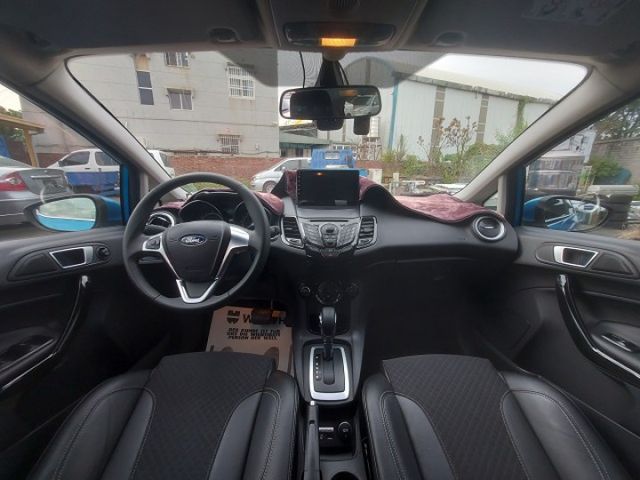 2017年福特 FIESTA S I-KEY 液晶螢幕 衛星導航 1.0 藍色  第6張相片