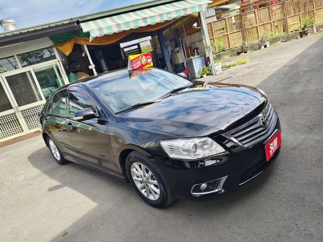 2010年TOYOTA CAMRY 2.0 黑色 衛星導航 倒雷 倒車顯影  第3張相片