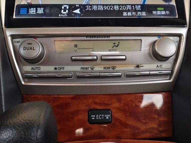 2010年TOYOTA CAMRY 2.0 黑色 衛星導航 倒雷 倒車顯影  第8張相片