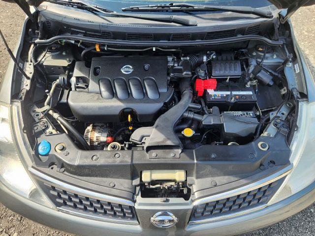 2010年日產LIVINA 1.8 深灰色 I-KEY 定速 倒雷 影像 導航..  第17張相片