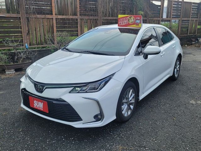 2022年TOYOTA ALTIS 1.8 白色 定速 液晶影幕 恆溫...  第1張相片