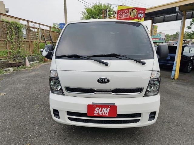 2019年KIA 卡旺 2.5 白色 雙廂昇降機 安卓系統 導航...  第2張相片