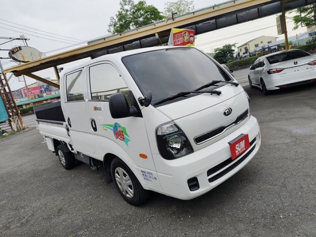 2019年KIA 卡旺 2.5 白色 雙廂昇降機 安卓系統 導航...  第3張相片