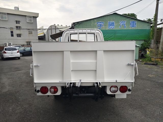 2019年KIA 卡旺 2.5 白色 雙廂昇降機 安卓系統 導航...  第19張相片