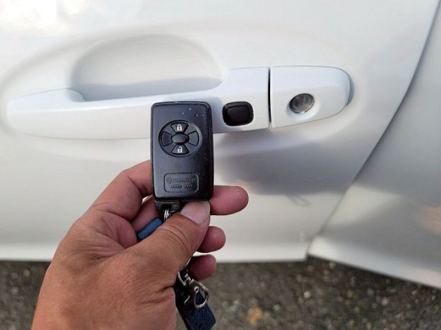 2009年TOYOTA YARIS 1.5 I-KEY 導航  倒雷 影像...  第12張相片