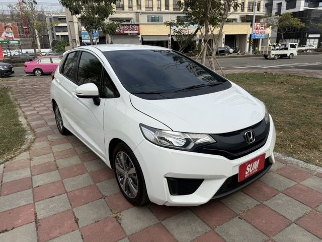 VTI-S版 定速 恆溫 倒車顯影 都會代步車  第2張相片