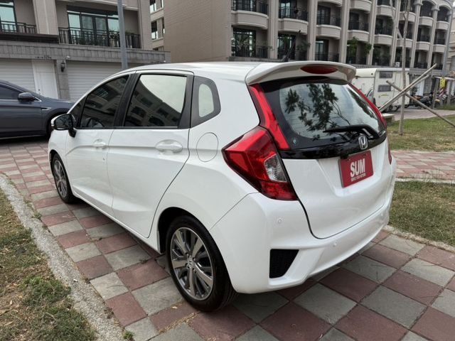 VTI-S版 定速 恆溫 倒車顯影 都會代步車  第4張相片