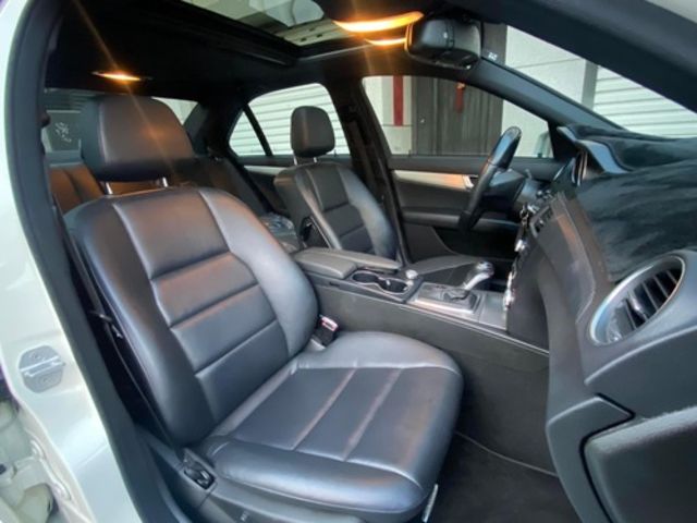 M-BENZ賓士 C250  第8張相片