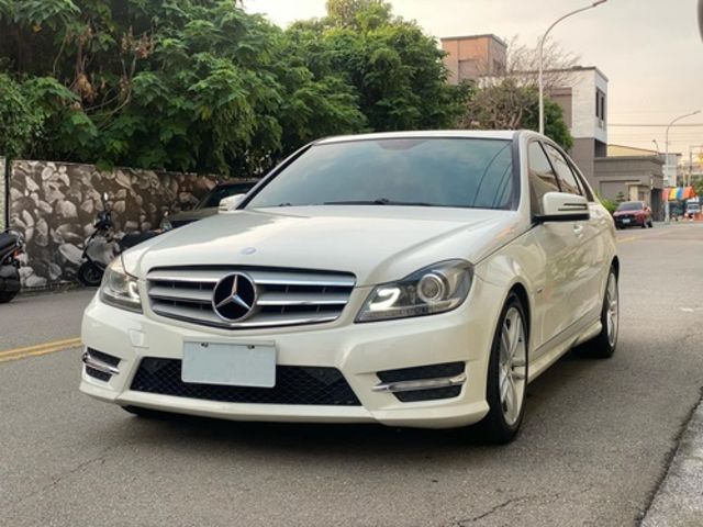 M-BENZ賓士 C250  第17張相片