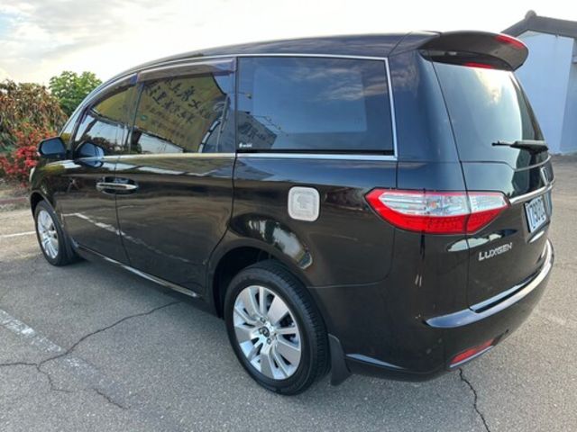 LUXGEN納智捷 7 MPV  第9張相片