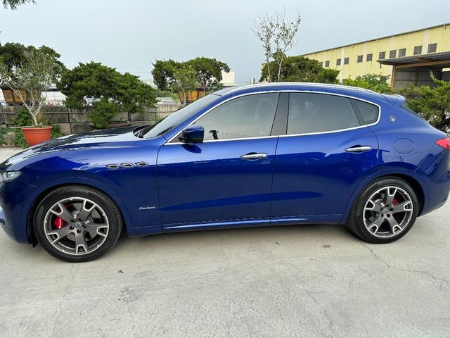 MASERATI瑪莎拉蒂 LEVANTE GRANSPORT  第6張相片