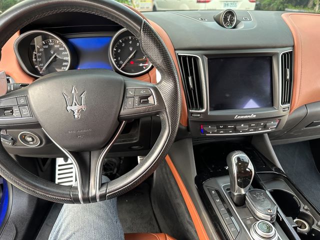 MASERATI瑪莎拉蒂 LEVANTE GRANSPORT  第12張相片