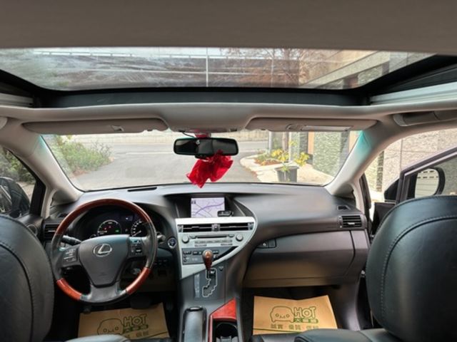 LEXUS凌志 RX450H  第9張相片