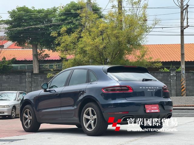 PORSCHE保時捷 MACAN  第2張相片