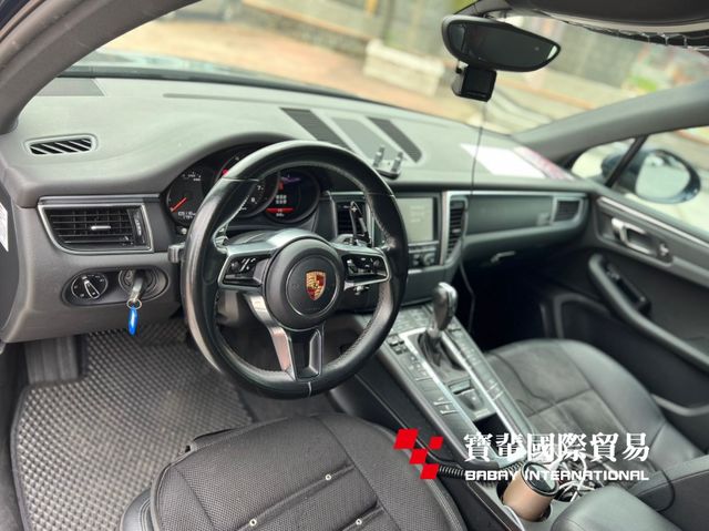 PORSCHE保時捷 MACAN  第6張相片
