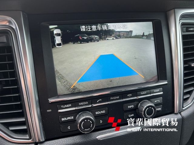 PORSCHE保時捷 MACAN  第7張相片