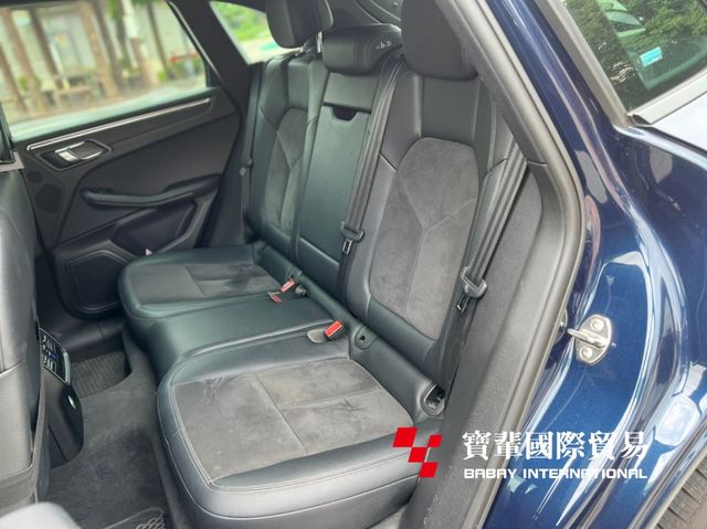 PORSCHE保時捷 MACAN  第8張相片