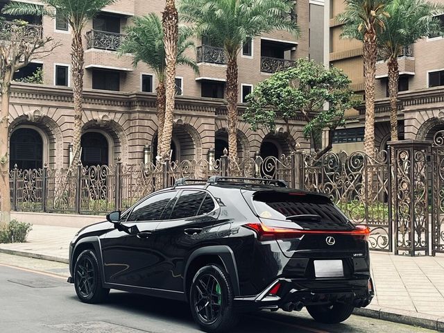 LEXUS凌志 UX250H  第3張相片
