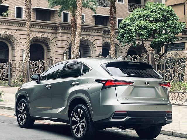 LEXUS凌志 NX200  第2張相片