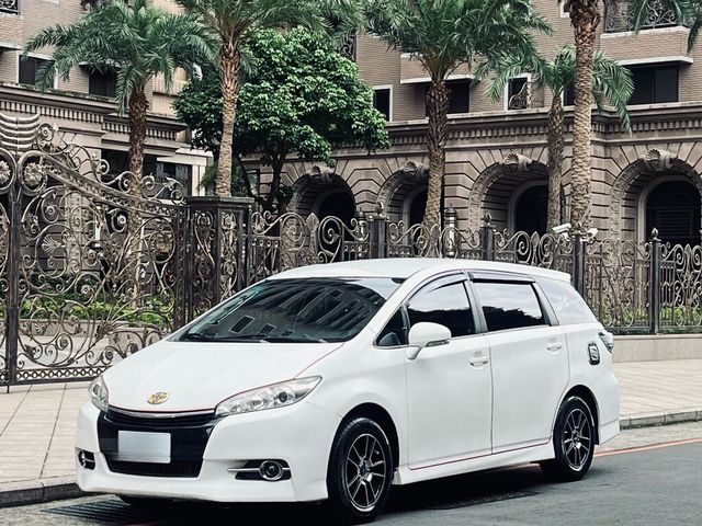 TOYOTA豐田 WISH  第1張相片