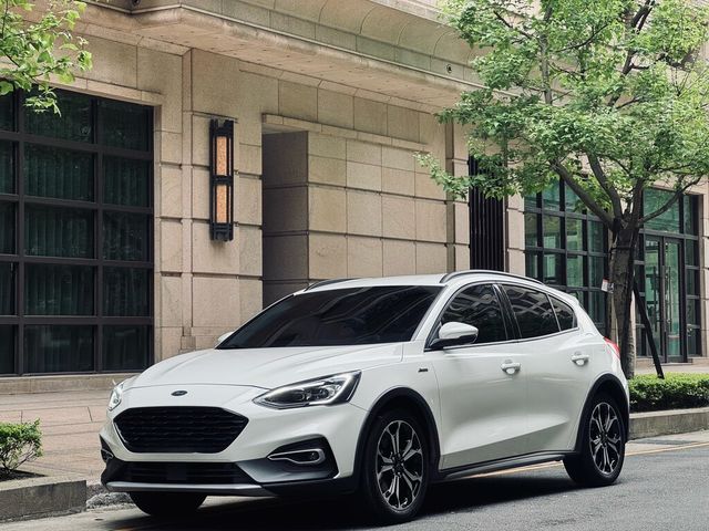 FORD福特 FOCUS ACTIVE  第1張相片