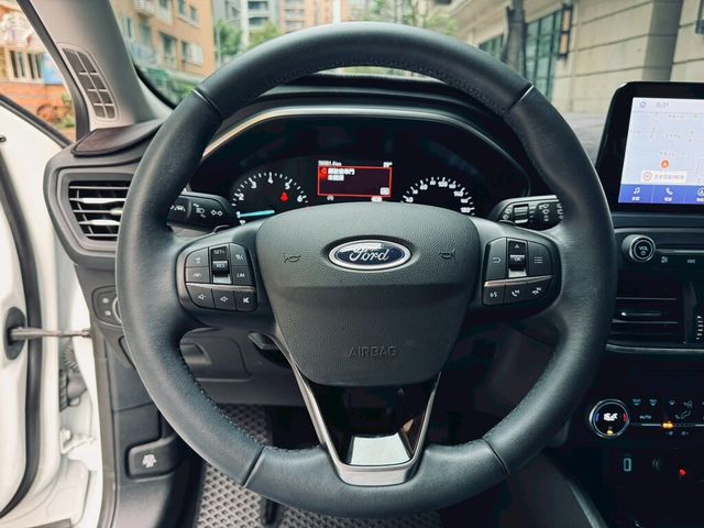 FORD福特 FOCUS ACTIVE  第6張相片