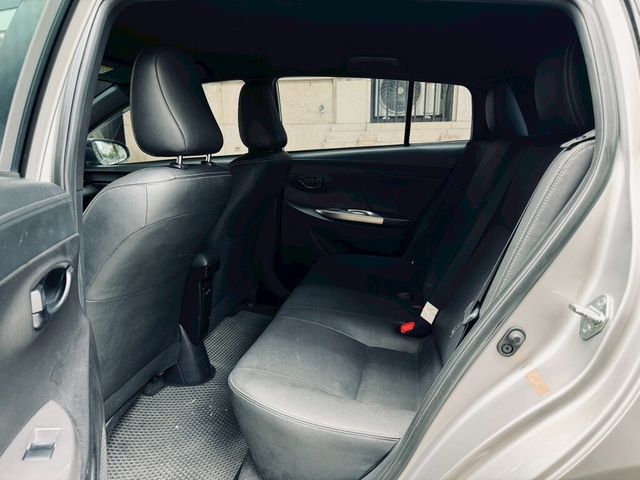 TOYOTA豐田 YARIS  第6張相片