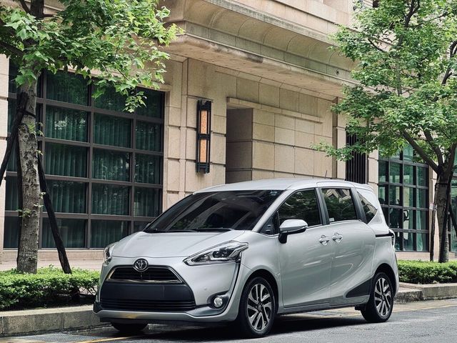 TOYOTA豐田 SIENTA  第1張相片