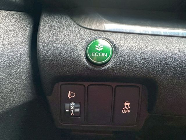 捷勁汽車-CRV-氣氛優-實車在庫-有保固  第13張相片
