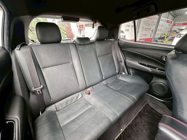 捷勁汽車-省油-內裝氣氛優-代步車首選-可全額分期-可保固升級-  第11張相片