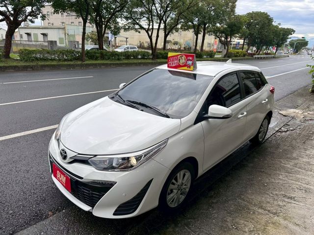 捷勁汽車-省油-內裝氣氛優-代步車首選-可全額分期-可保固升級-  第2張相片