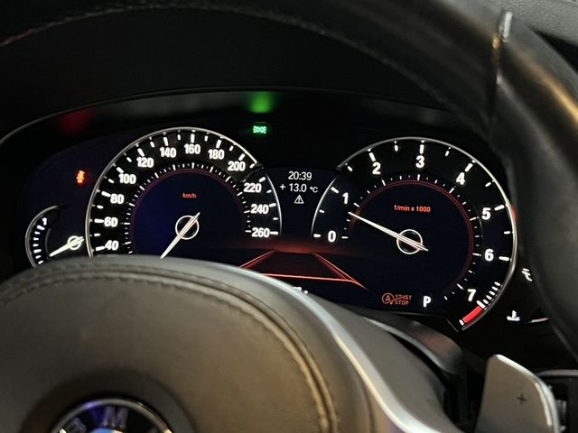 BMW寶馬 520I  第7張相片
