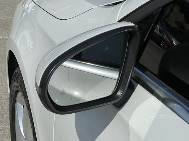 M-BENZ賓士 A180  第5張相片
