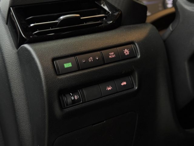 NISSAN日產 SENTRA  第5張相片