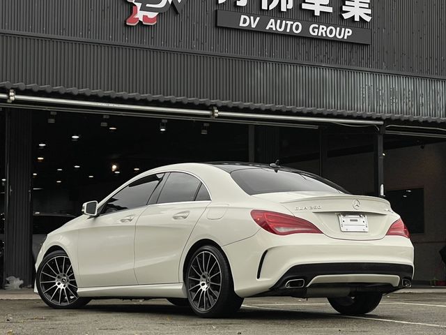 M-BENZ賓士 CLA250  第2張相片