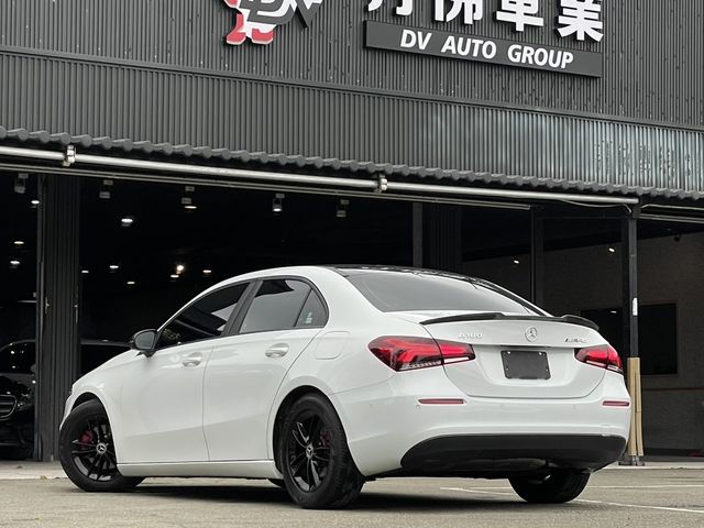 M-BENZ賓士 A180  第2張相片