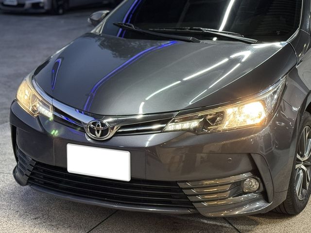 TOYOTA豐田 ALTIS  第3張相片
