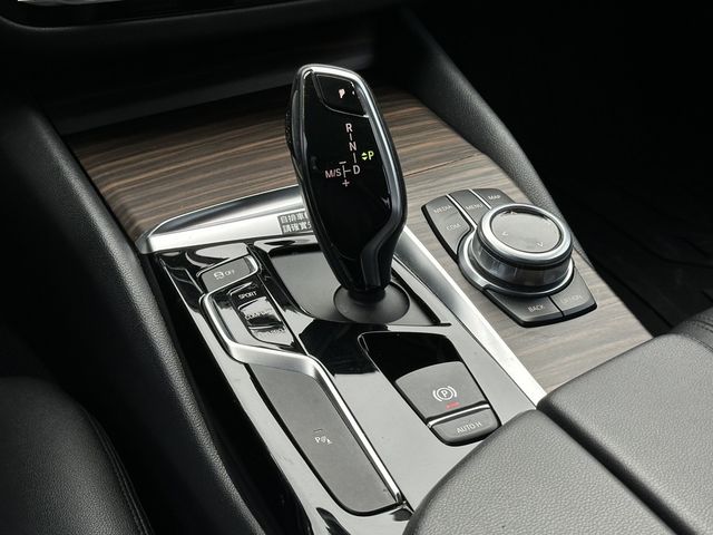 BMW寶馬 520I  第6張相片