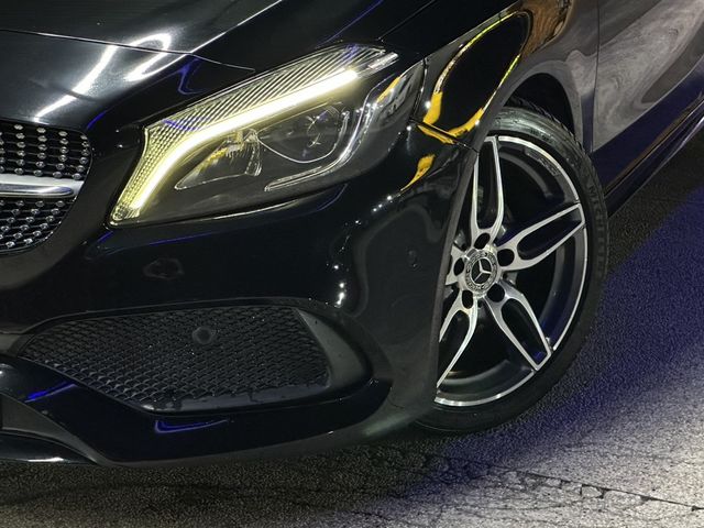 M-BENZ賓士 A180  第3張相片