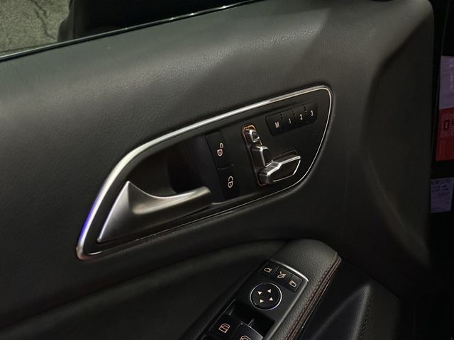M-BENZ賓士 A180  第6張相片