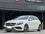 M-BENZ賓士 A180  第1張縮圖