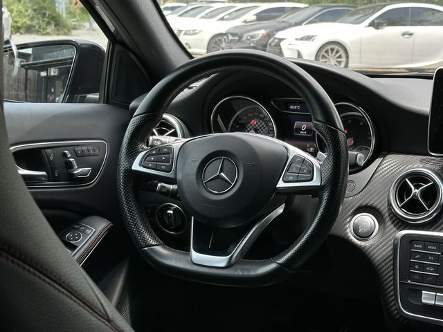 M-BENZ賓士 A180  第5張相片