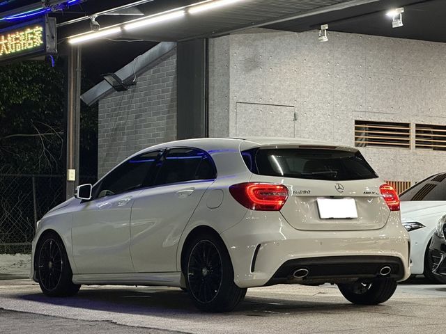 M-BENZ賓士 A180  第2張相片