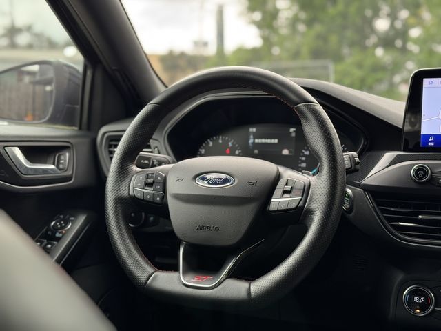 FORD福特 FOCUS  第5張相片