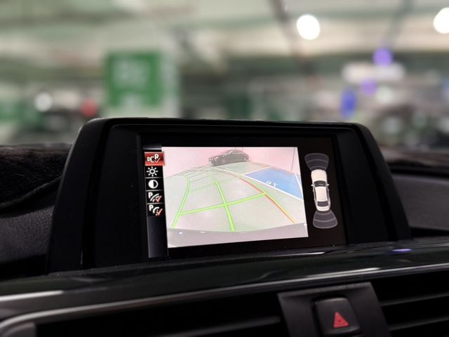 BMW寶馬 318D SEDAN  第5張相片