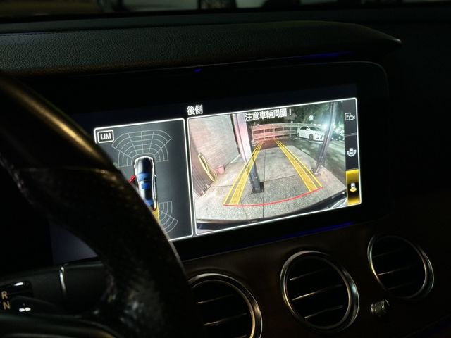 M-BENZ賓士 E300  第8張相片