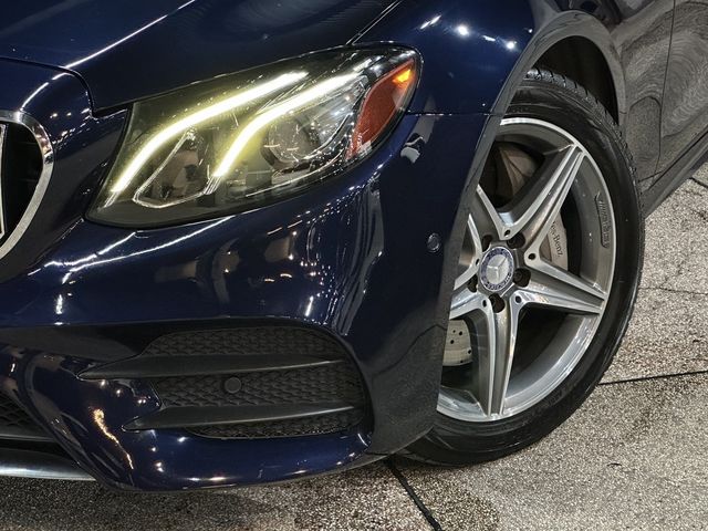 M-BENZ賓士 E300  第9張相片