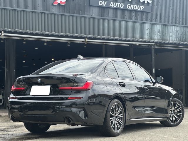 BMW寶馬 320I  第2張相片