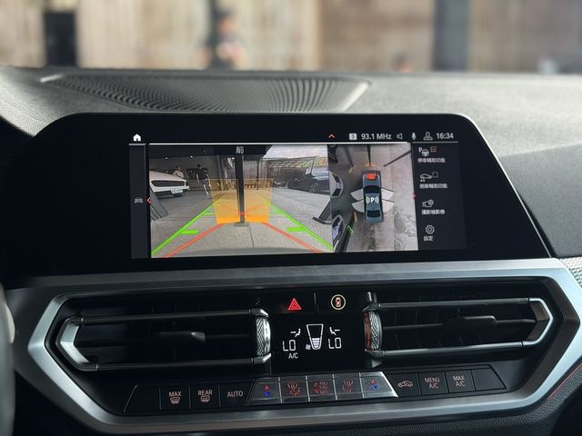 BMW寶馬 320I  第8張相片