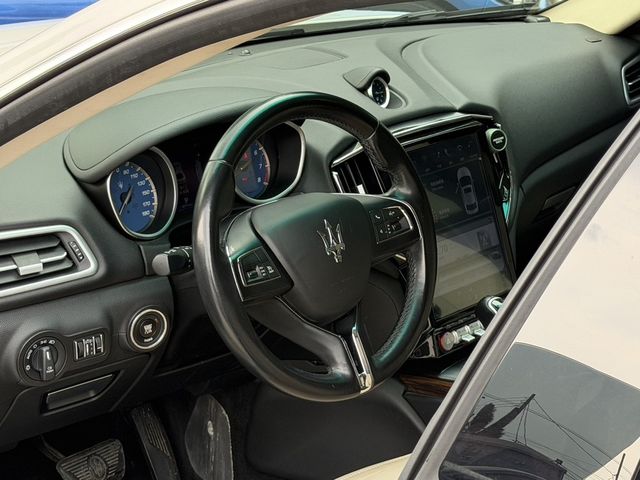 MASERATI瑪莎拉蒂 GHIBLI  第4張相片